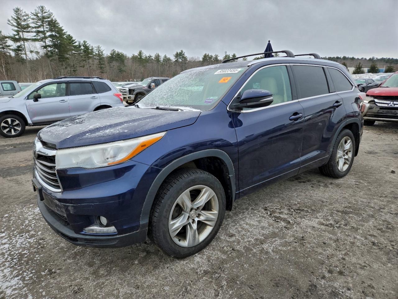TOYOTA HIGHLANDER 2015