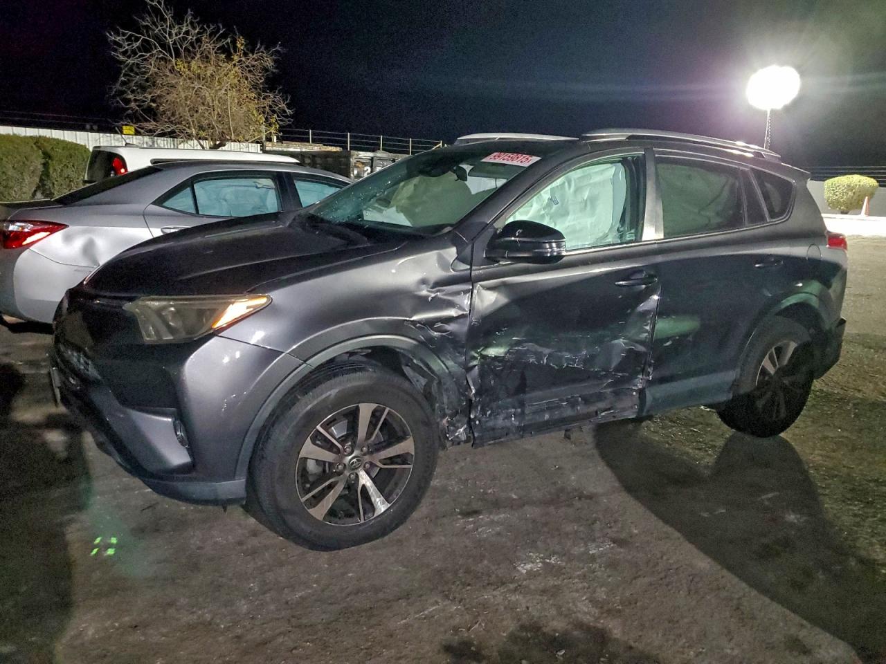 TOYOTA RAV4 ADVEN 2018