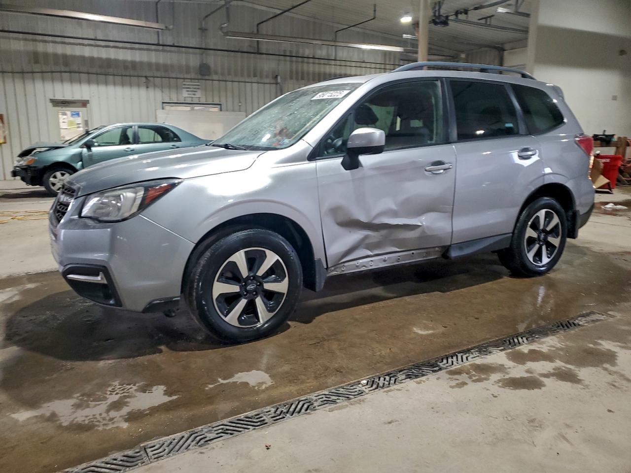 SUBARU FORESTER 2 2018