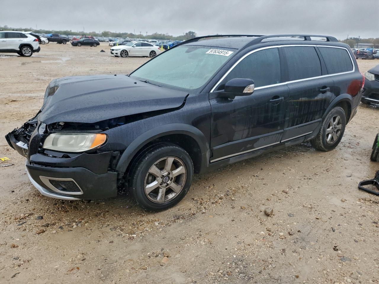 VOLVO XC70 2011