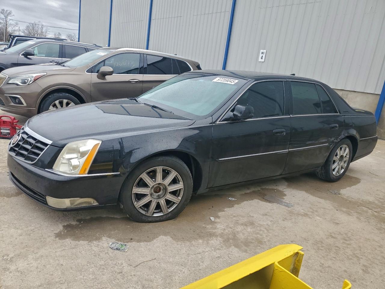 CADILLAC DTS 2010