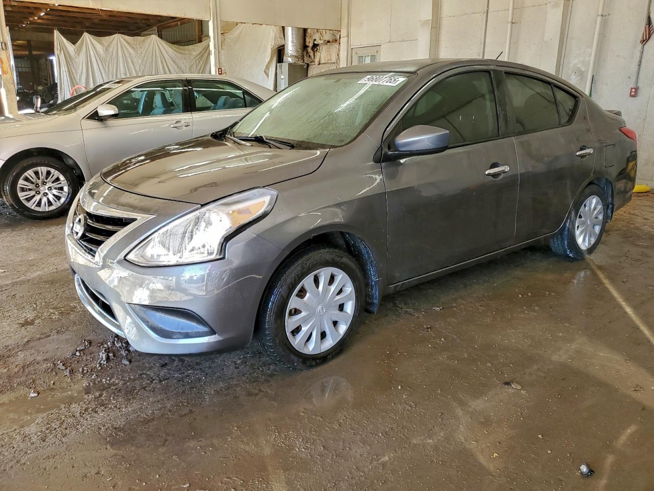 NISSAN VERSA S 2019
