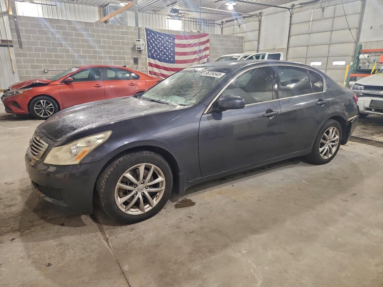 INFINITI G35 2008