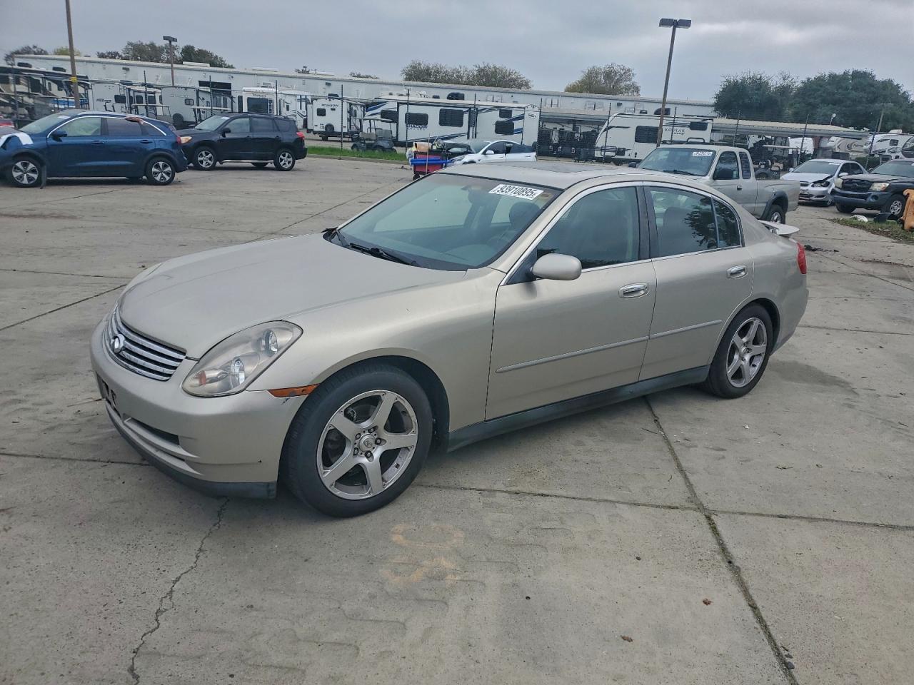 INFINITI G35 2003