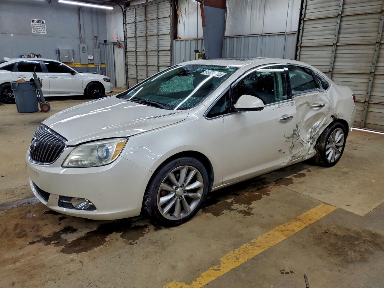 BUICK VERANO 2015