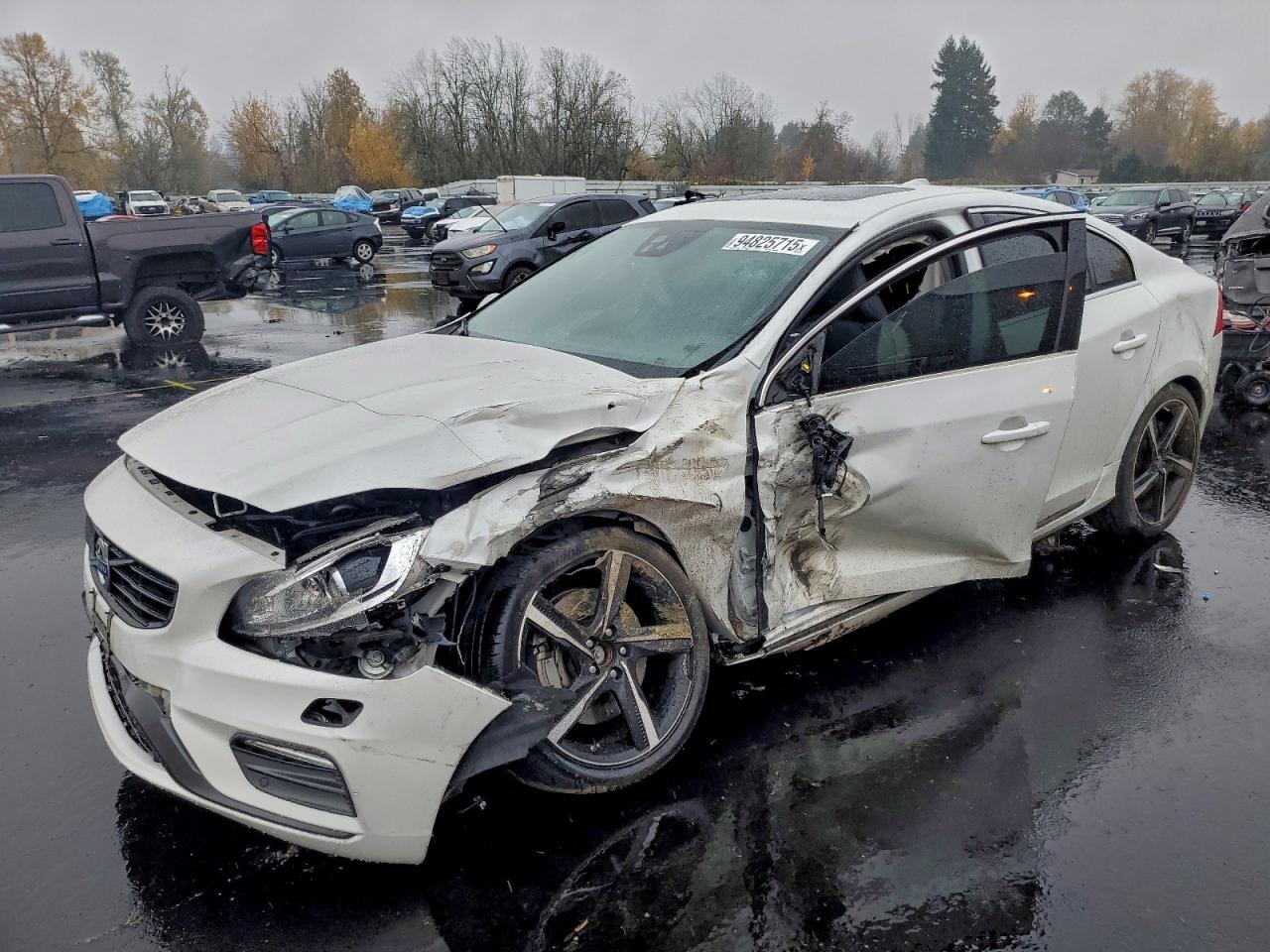 VOLVO S60 POLEST 2016