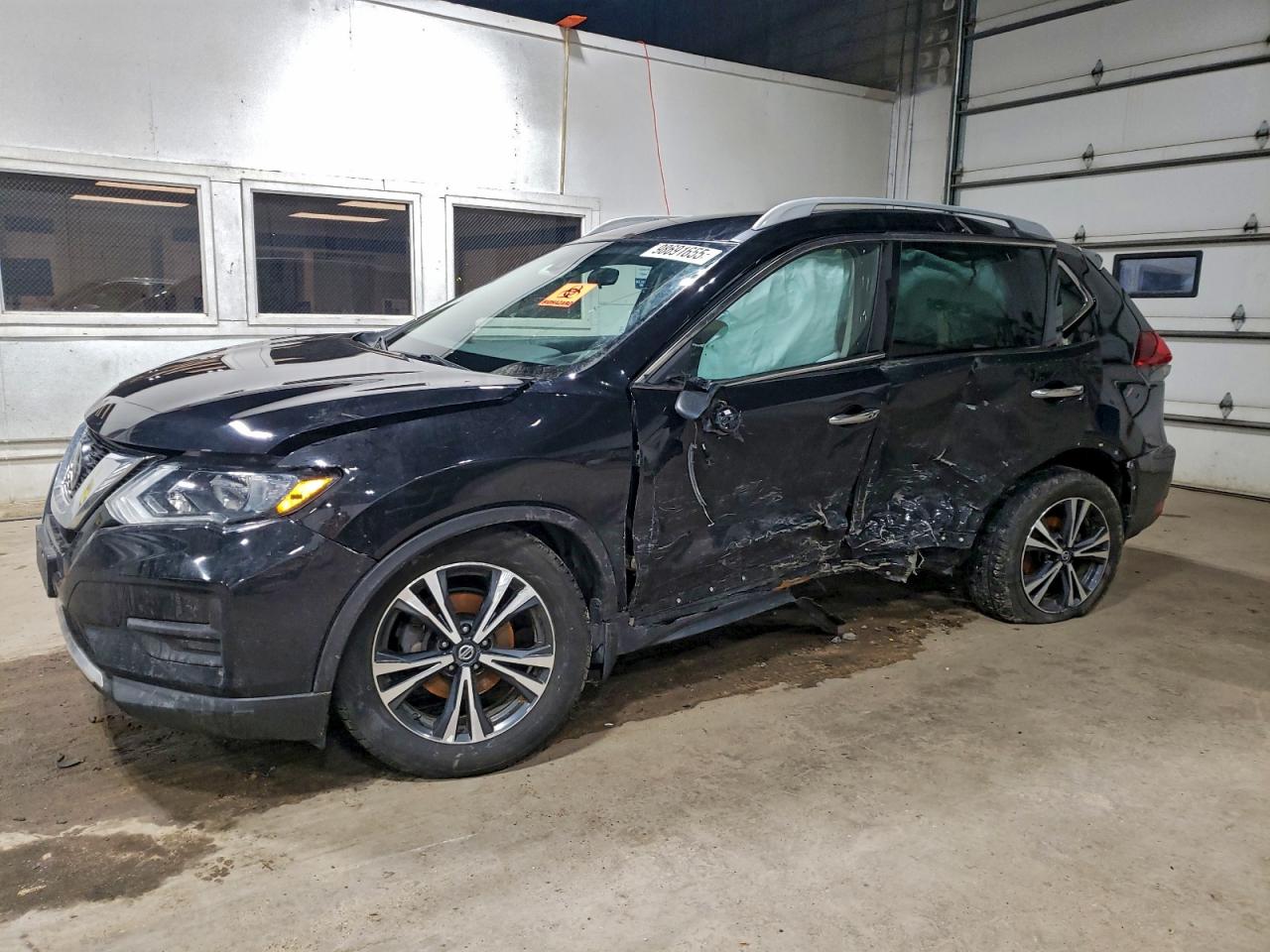 NISSAN ROGUE 2020
