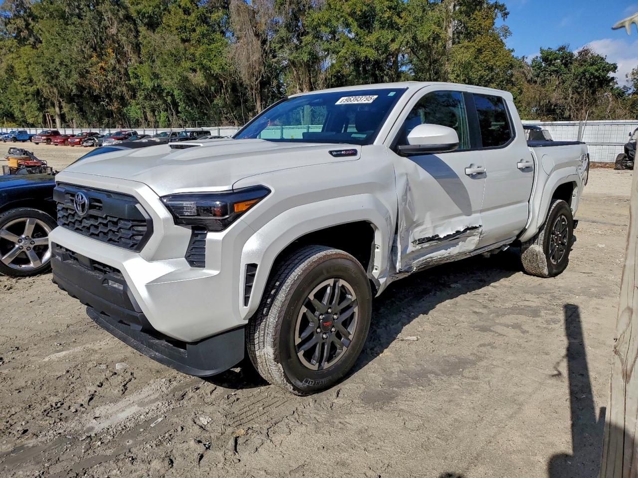 TOYOTA TACOMA 2025