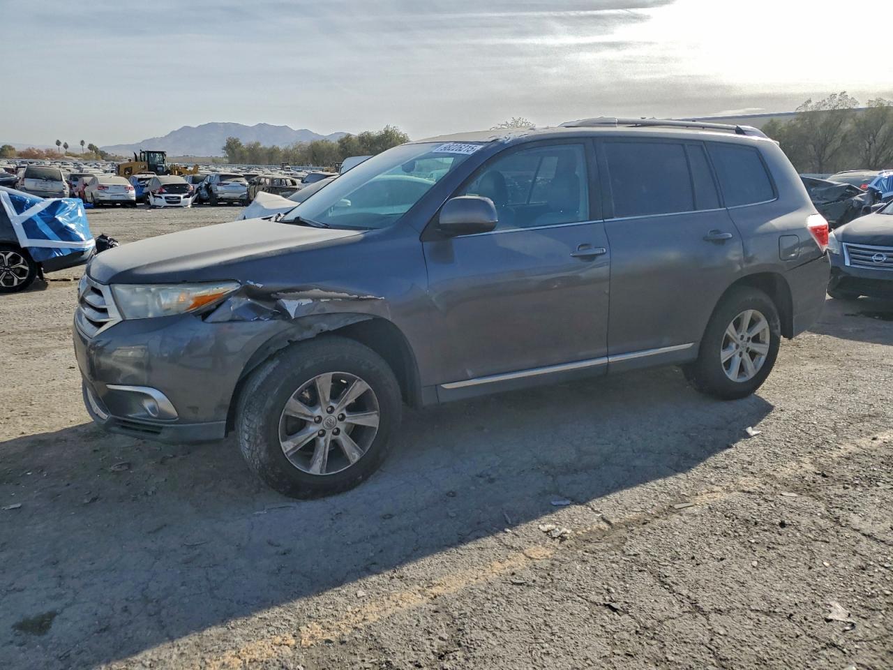TOYOTA HIGHLANDER 2011