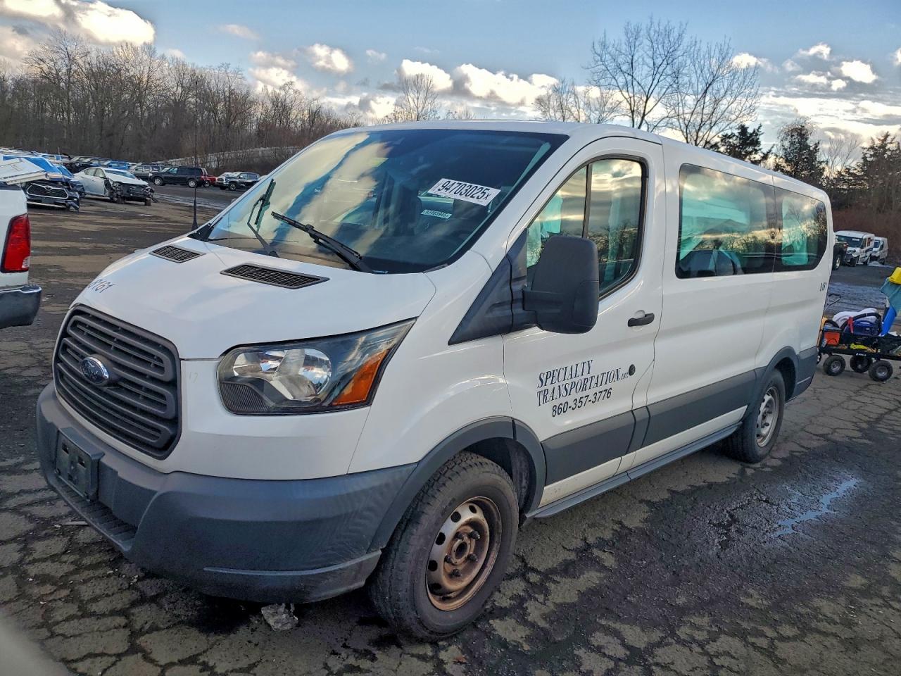 FORD TRANSIT T150 2018