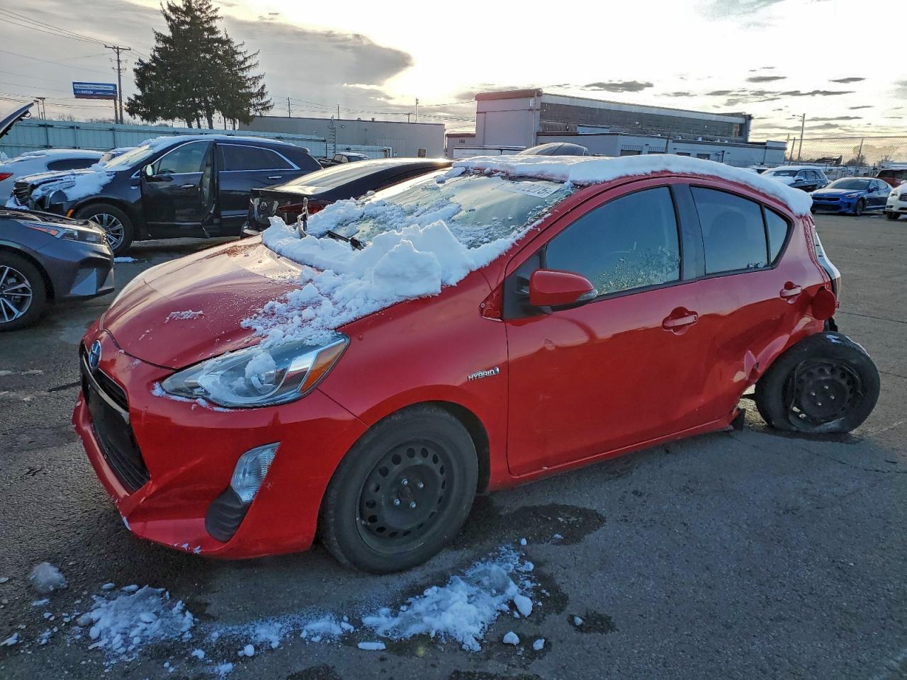 TOYOTA PRIUS C 2016