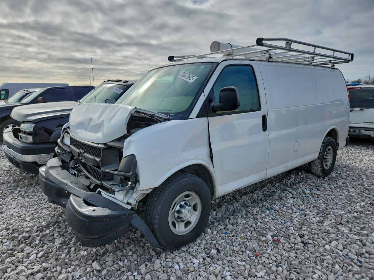 CHEVROLET EXPRESS G2500 2017