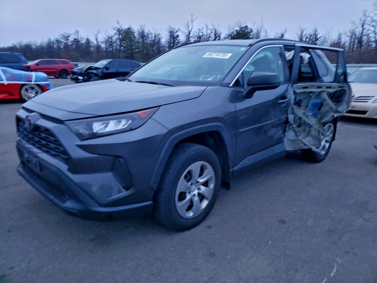 TOYOTA RAV4 LE 2021
