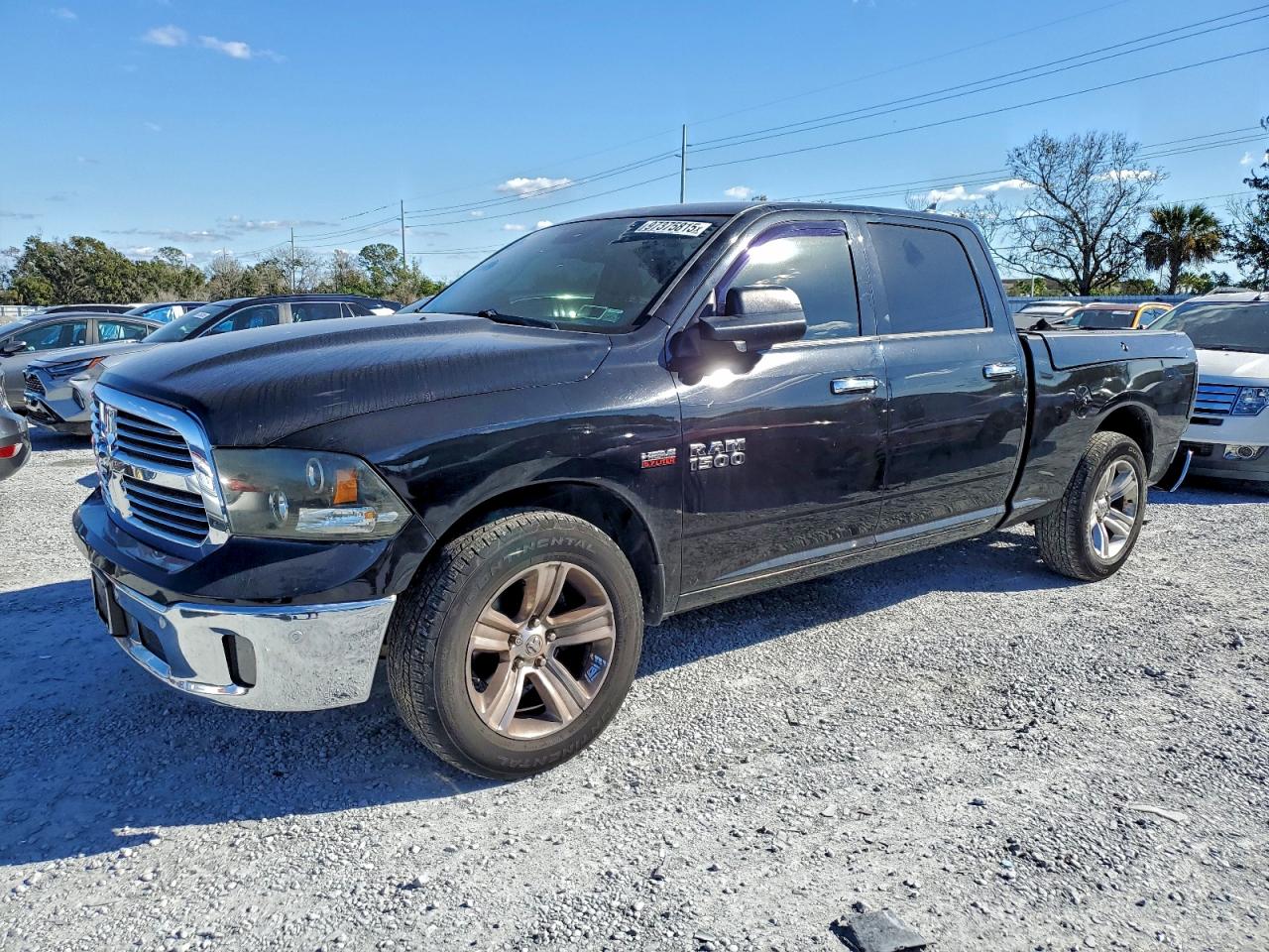 RAM 1500 SLT 2014