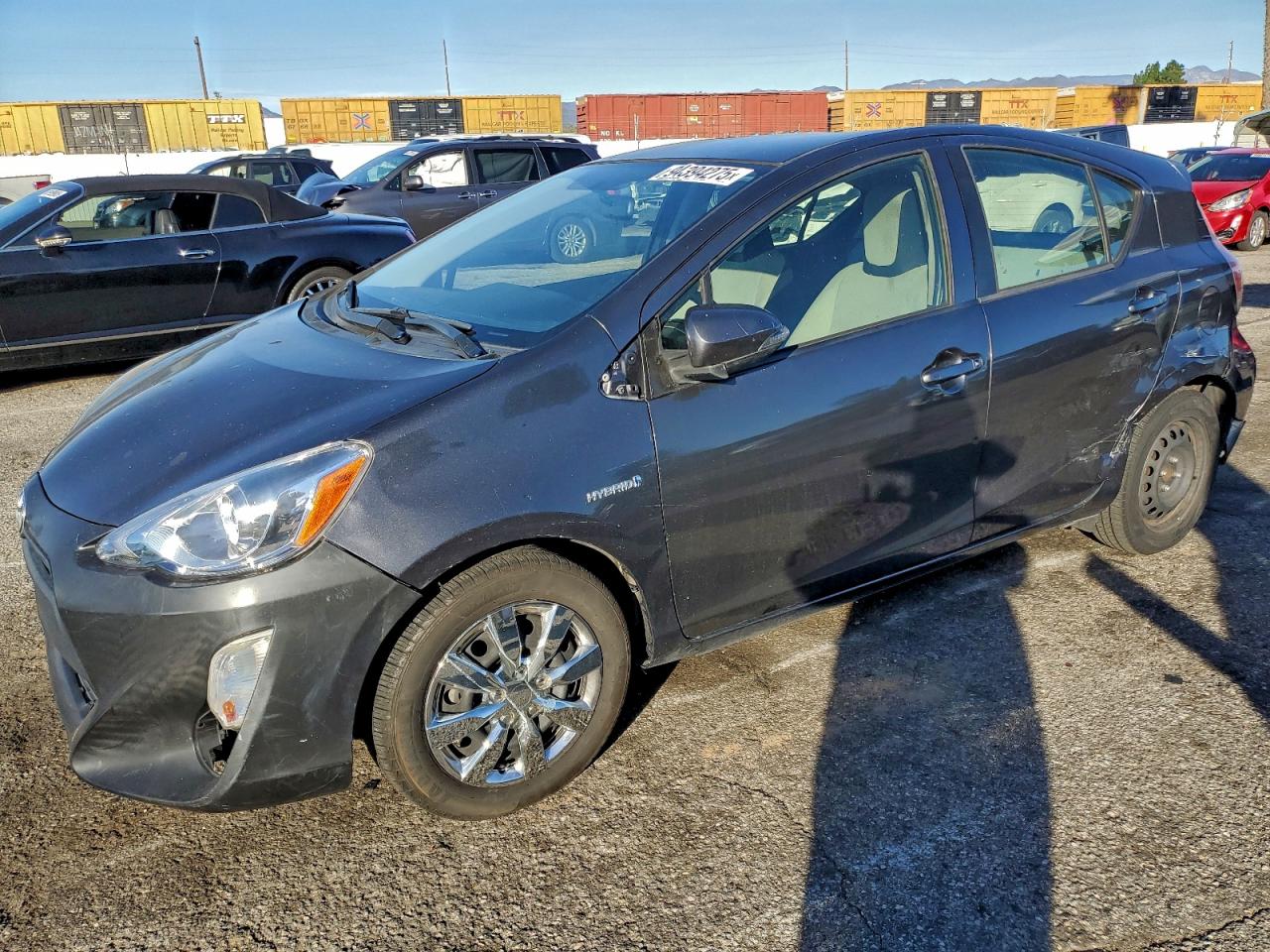 TOYOTA PRIUS C 2015