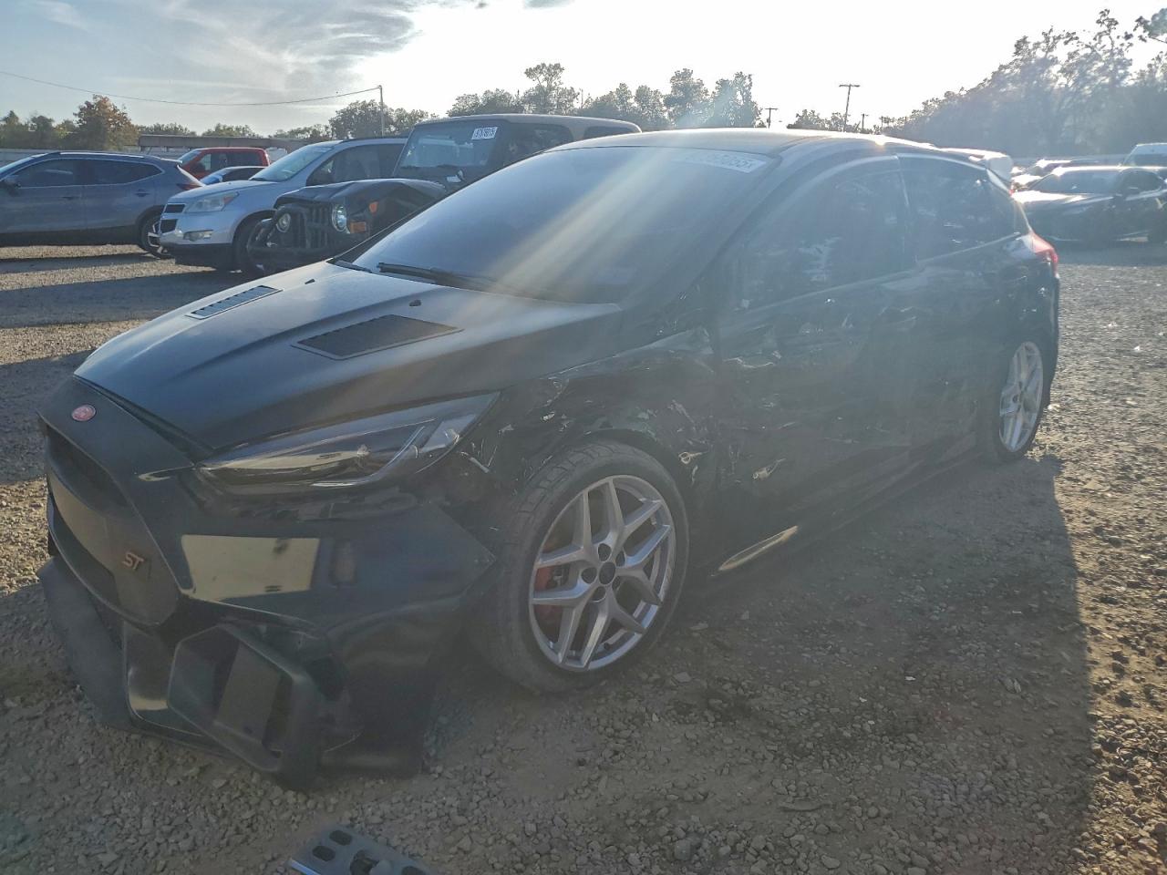 FORD FOCUS ST 2017
