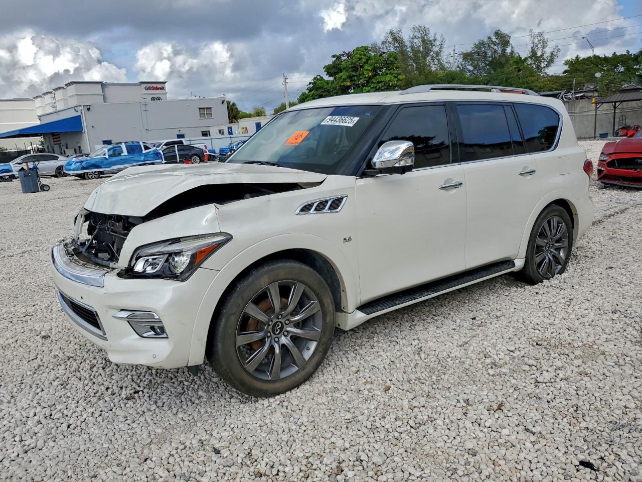 INFINITI QX80 2017
