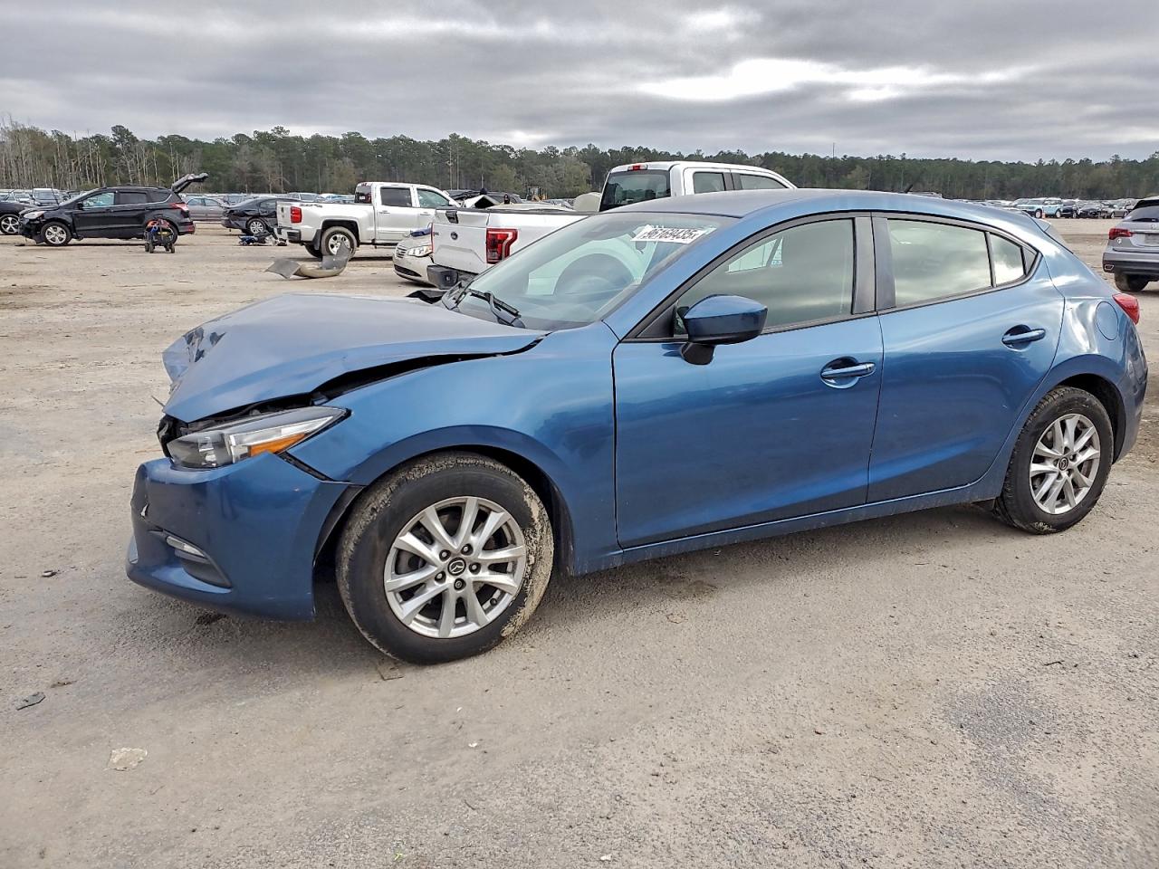 MAZDA 3 2018