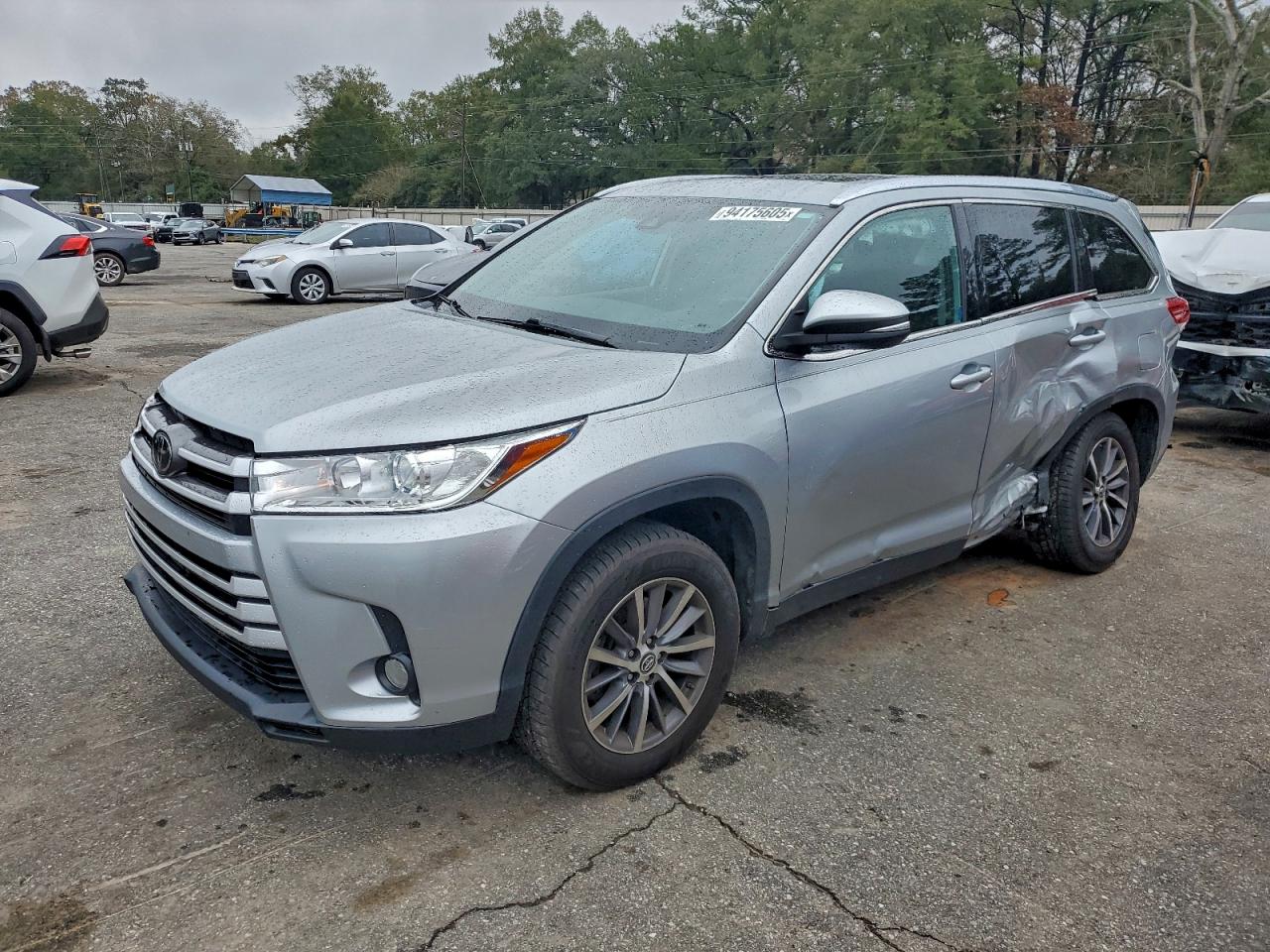 TOYOTA HIGHLANDER 2019