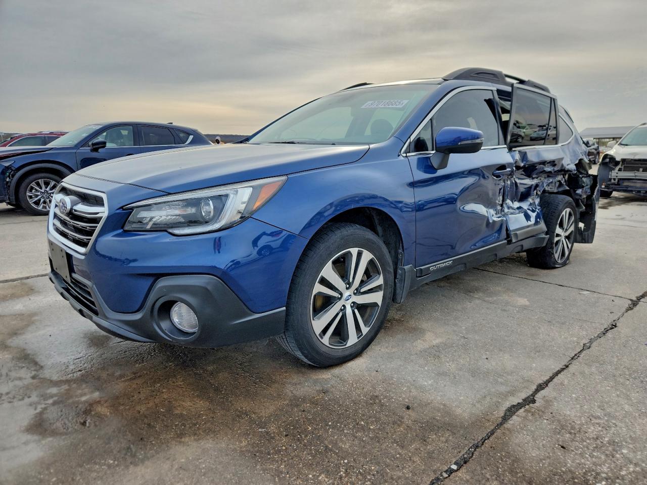 SUBARU OUTBACK 2019