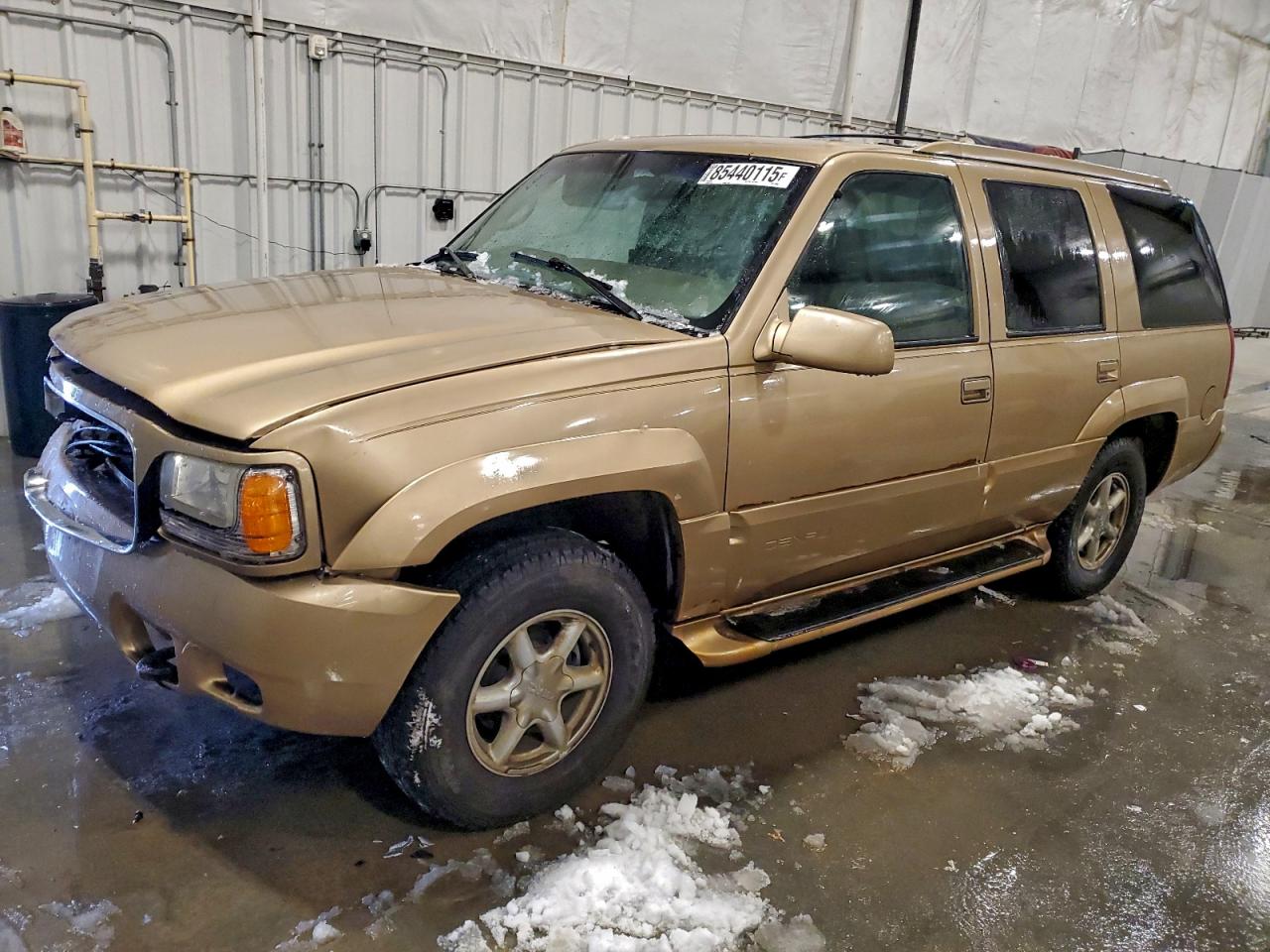 GMC YUKON DENA 2000