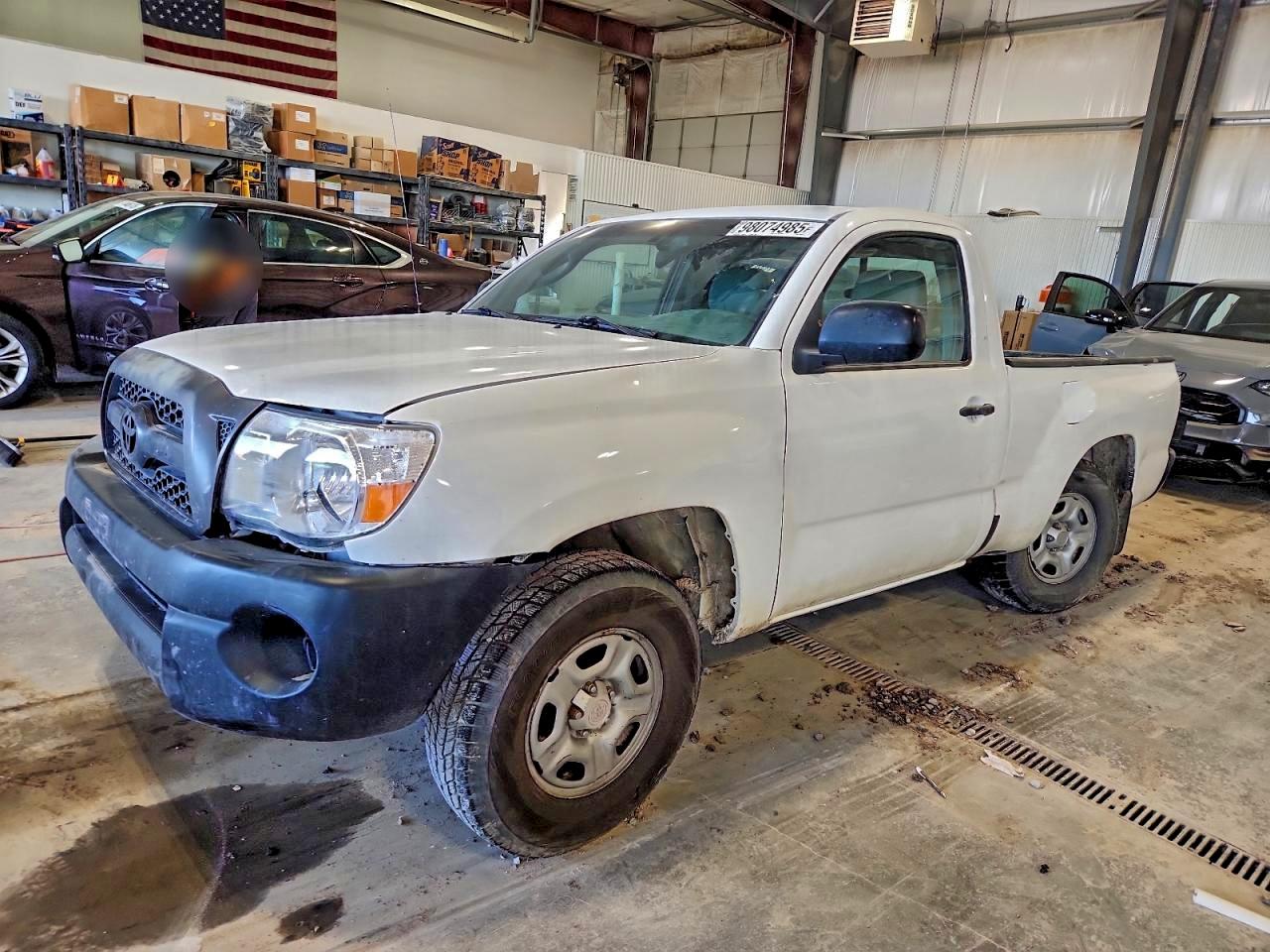 TOYOTA TACOMA 2011