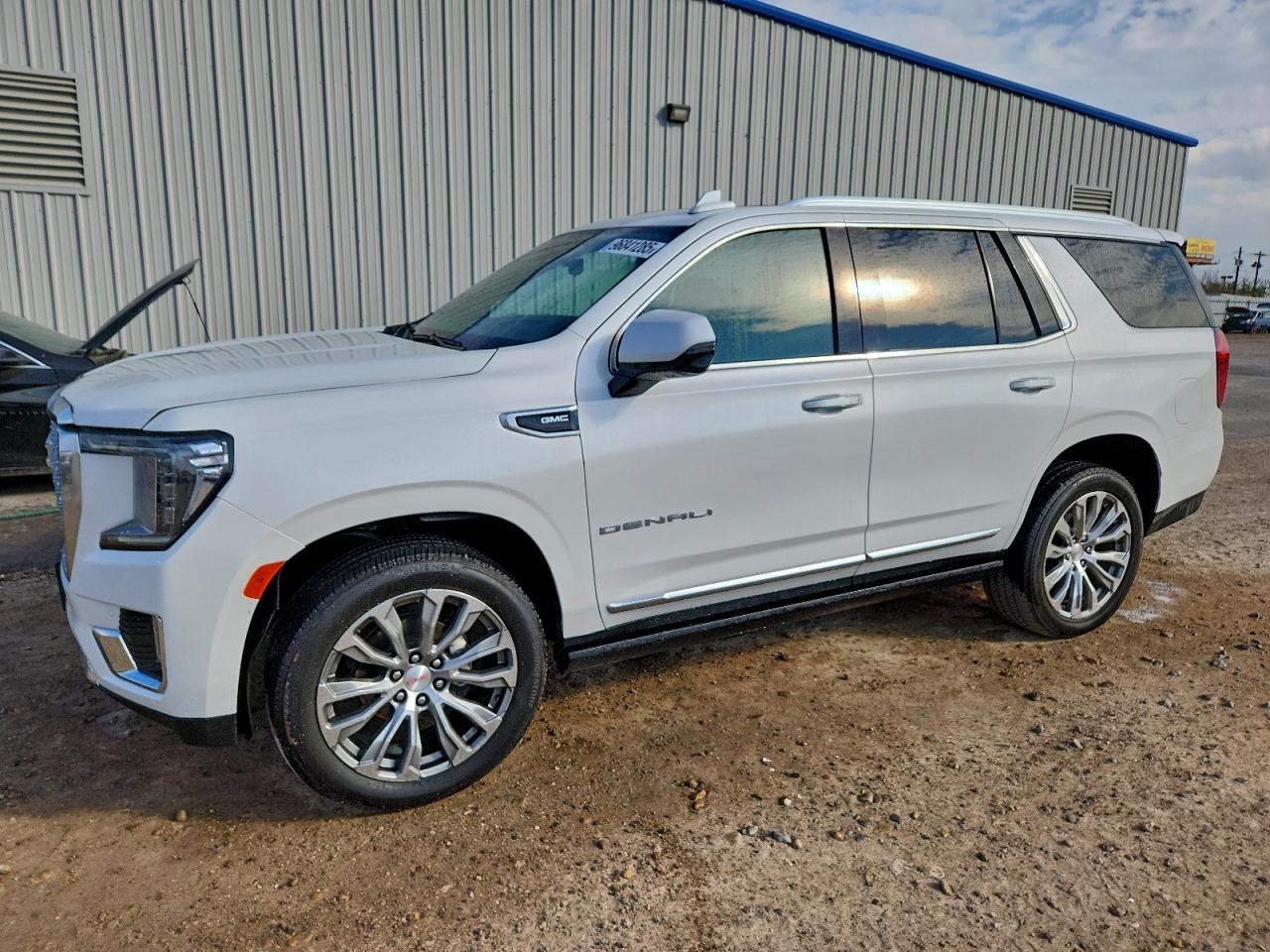 GMC YUKON DENA 2021