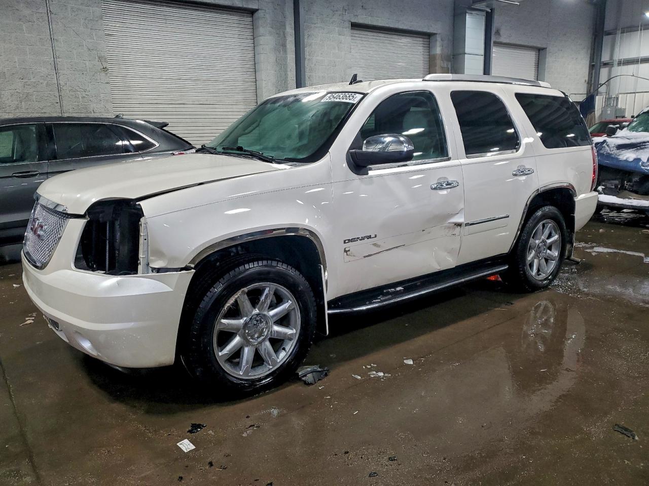 GMC YUKON DENA 2012