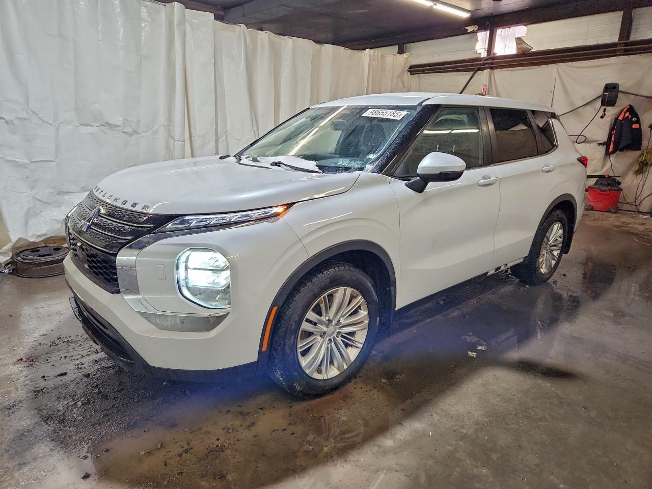 MITSUBISHI OUTLANDER 2022