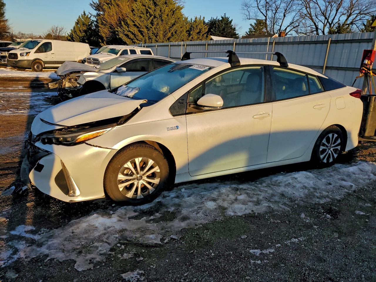TOYOTA PRIUS PRIME 2021