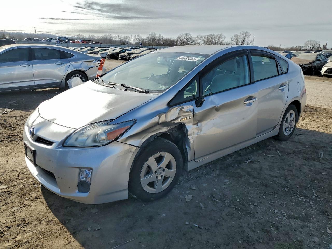 TOYOTA PRIUS 2010