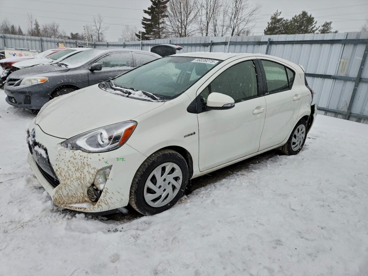 TOYOTA PRIUS C 2015