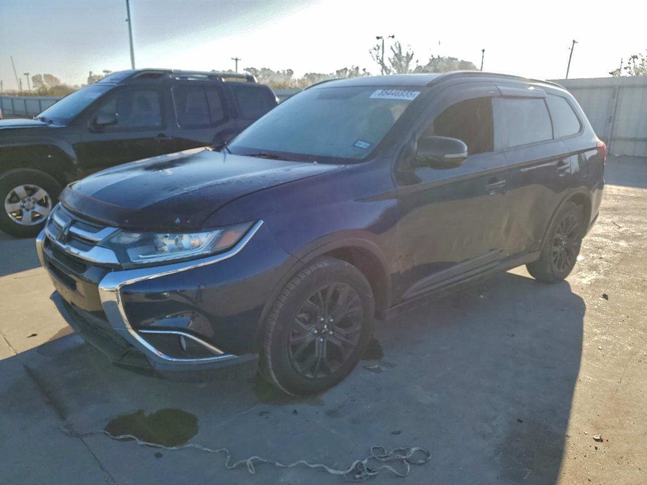MITSUBISHI OUTLANDER 2018