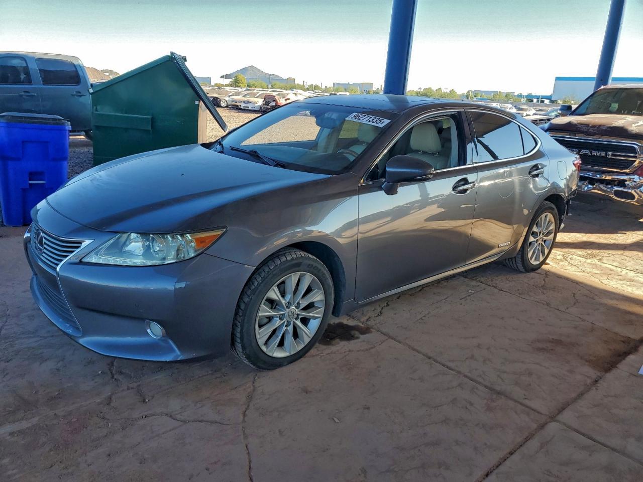 LEXUS ES 2013