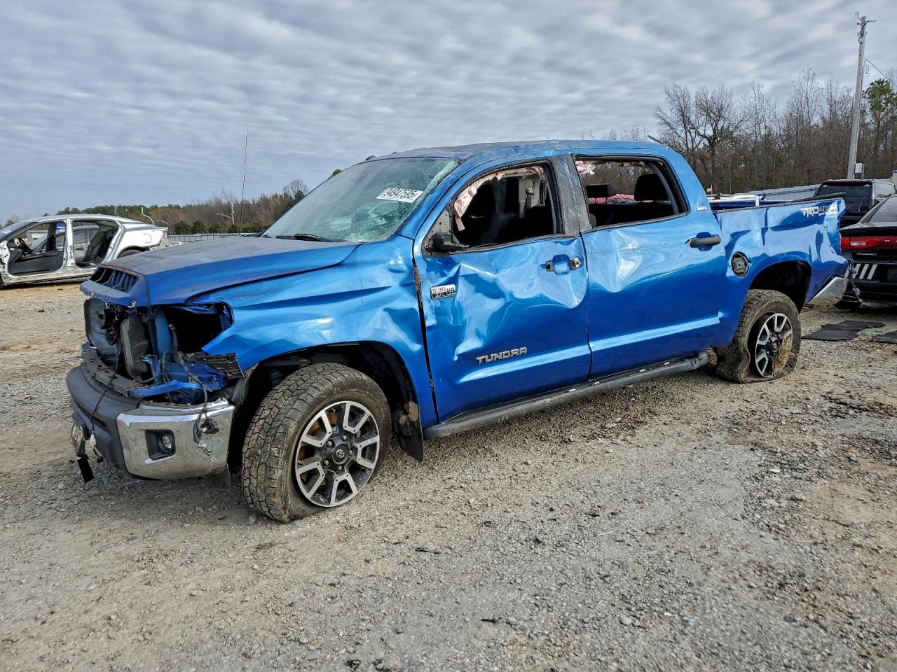TOYOTA TUNDRA 2018