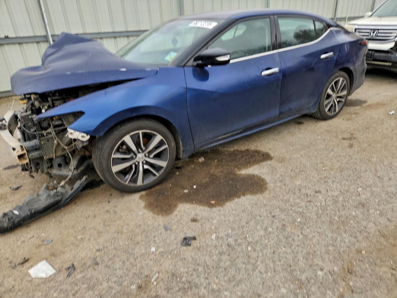 NISSAN MAXIMA 2020
