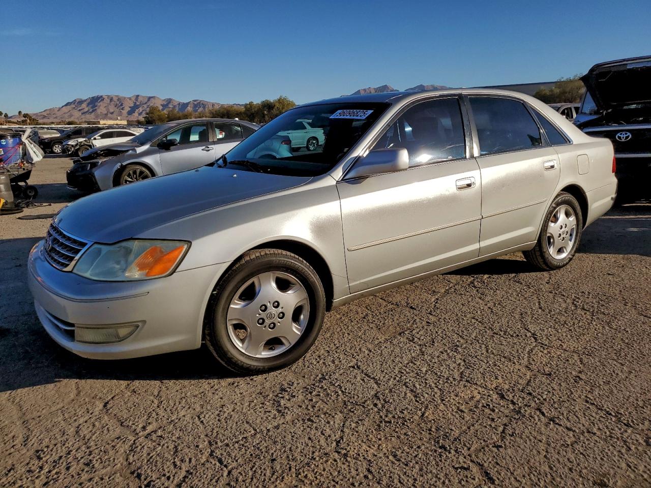 TOYOTA AVALON XL 2004