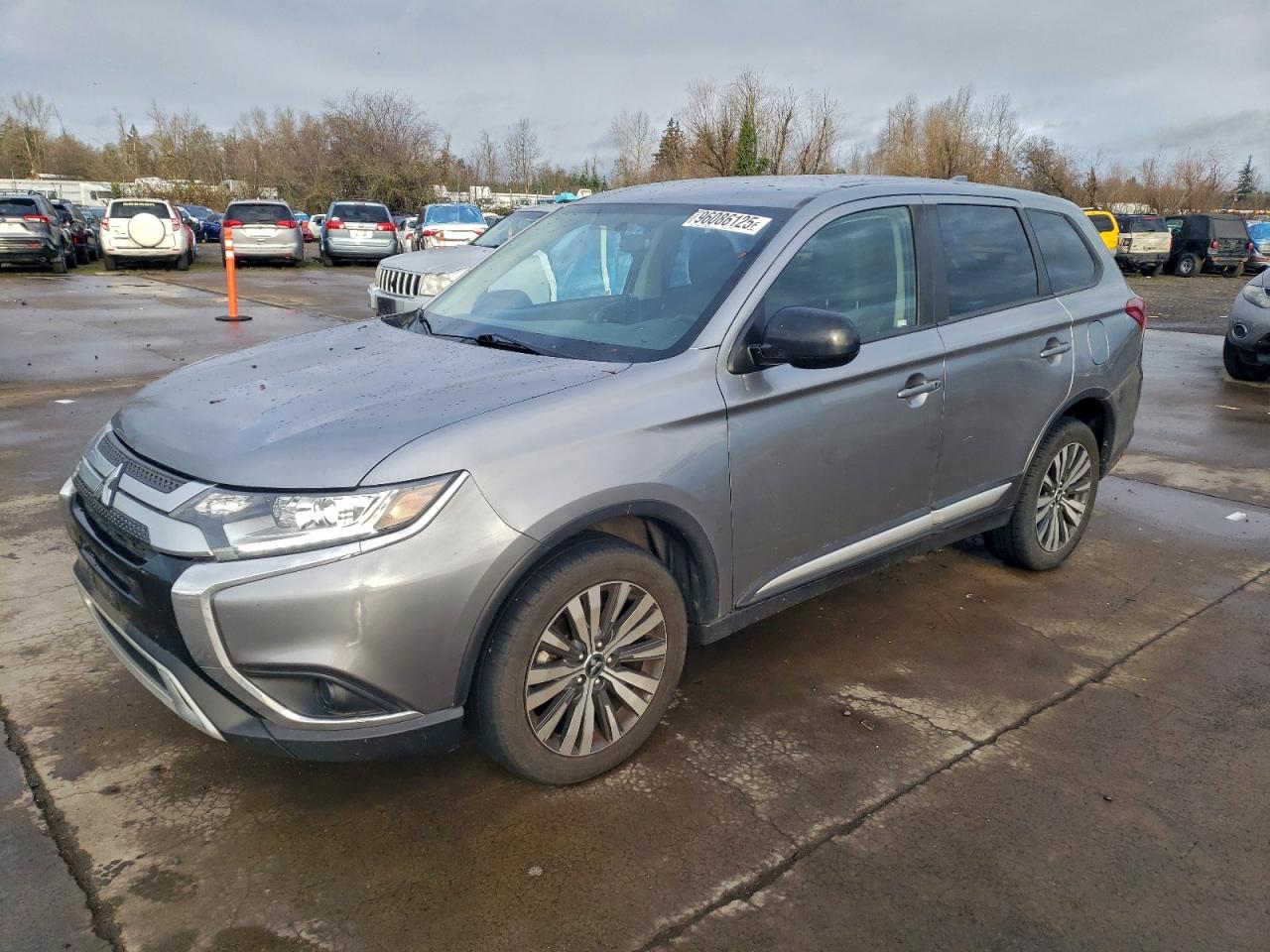 MITSUBISHI OUTLANDER 2020