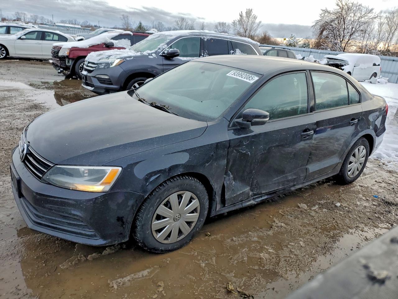 VOLKSWAGEN JETTA BASE 2015
