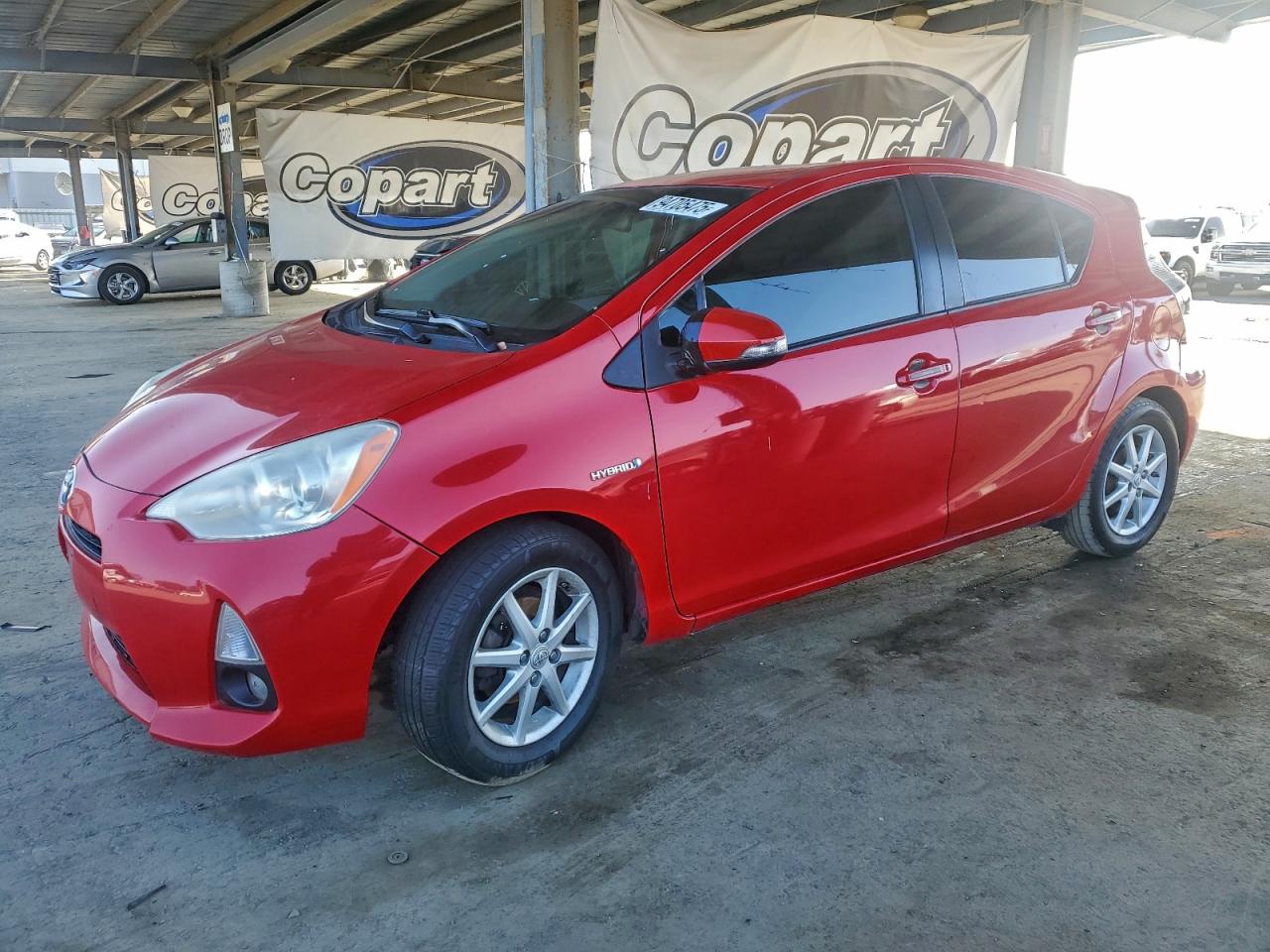 TOYOTA PRIUS C 2014