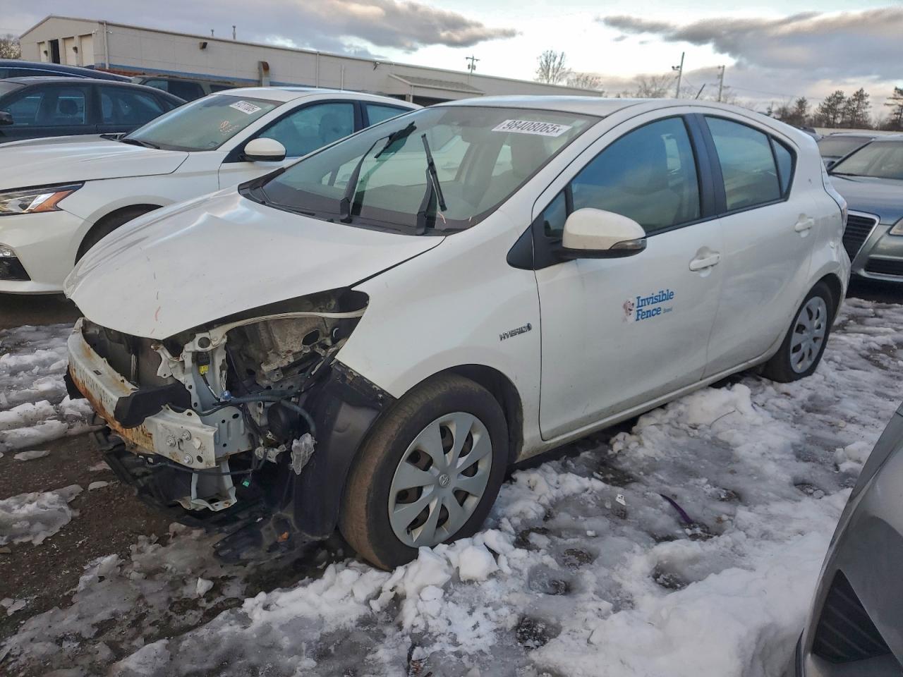 TOYOTA PRIUS C 2013