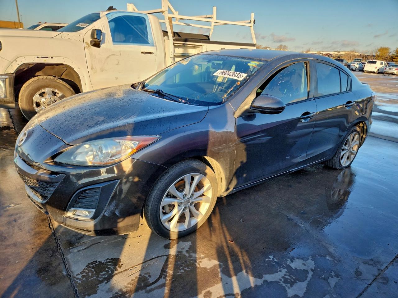 MAZDA 3 2010