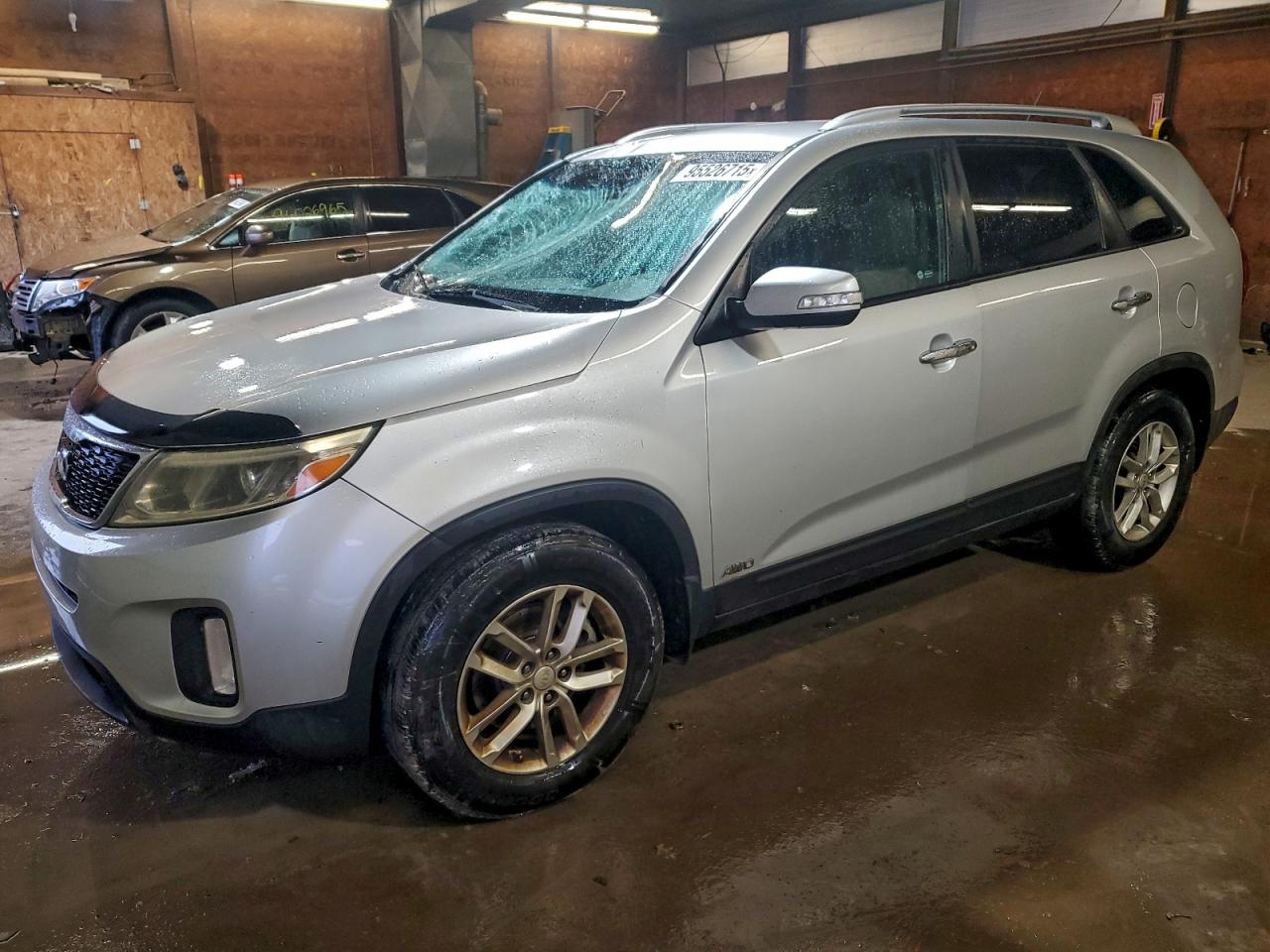 KIA SORENTO LX 2015