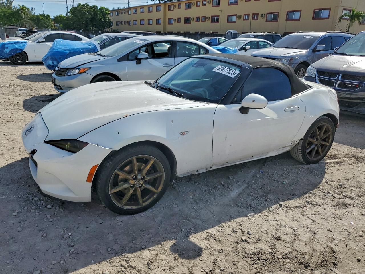 MAZDA MX-5 MIATA 2016