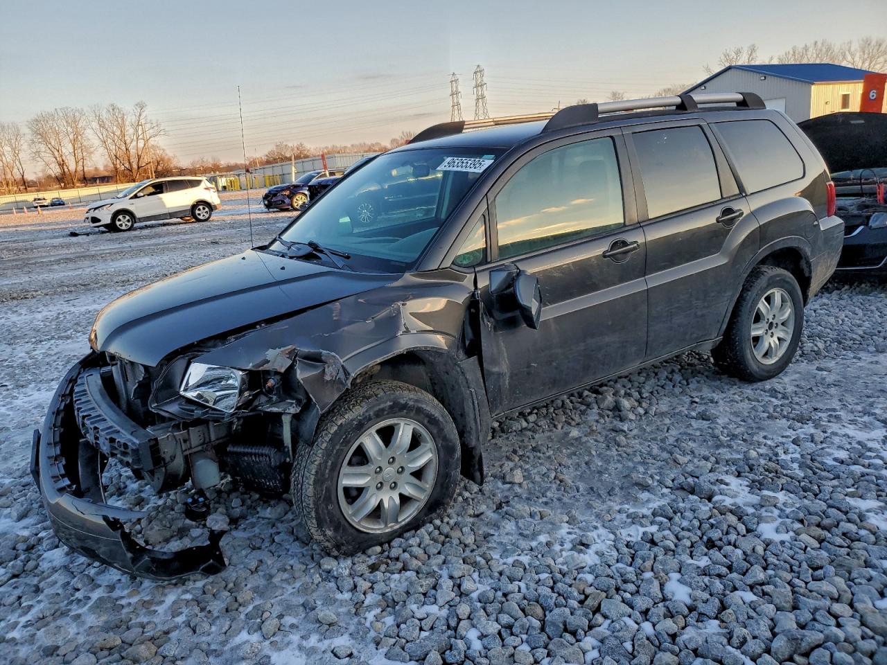 MITSUBISHI ENDEAVOR L 2011