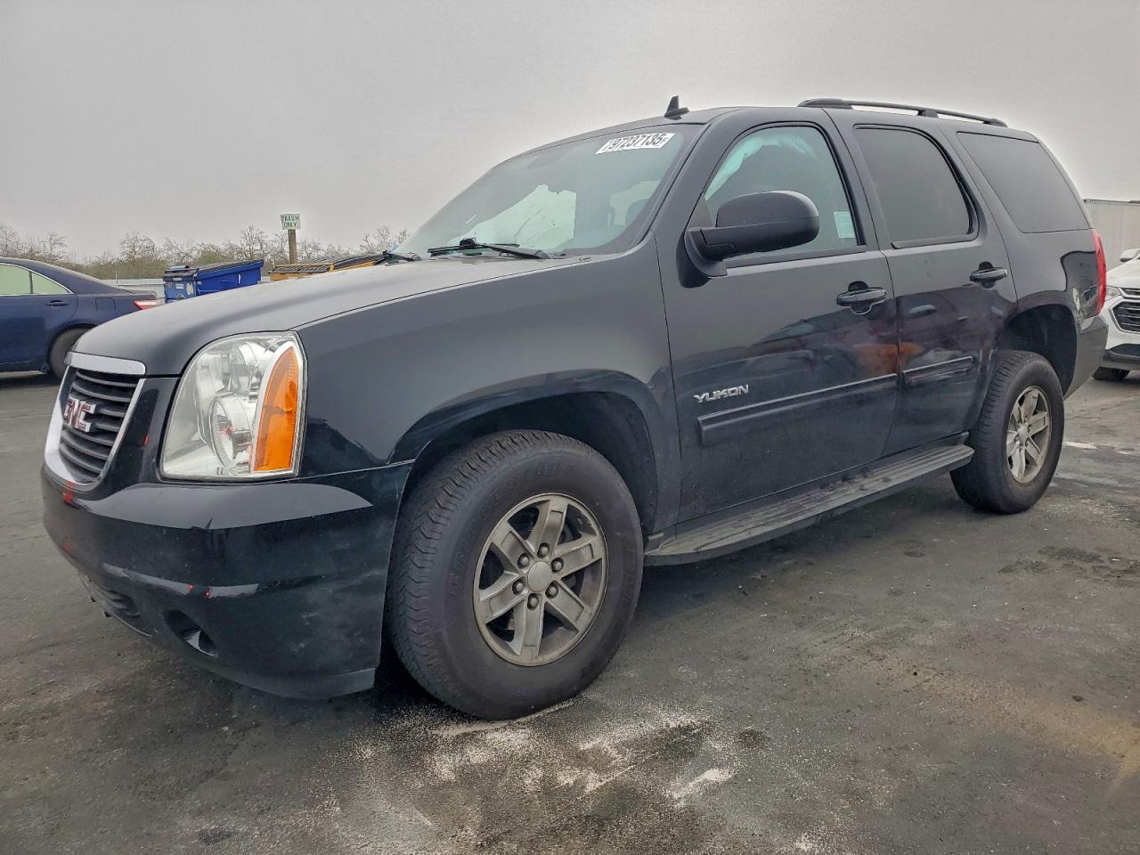 GMC YUKON 2013