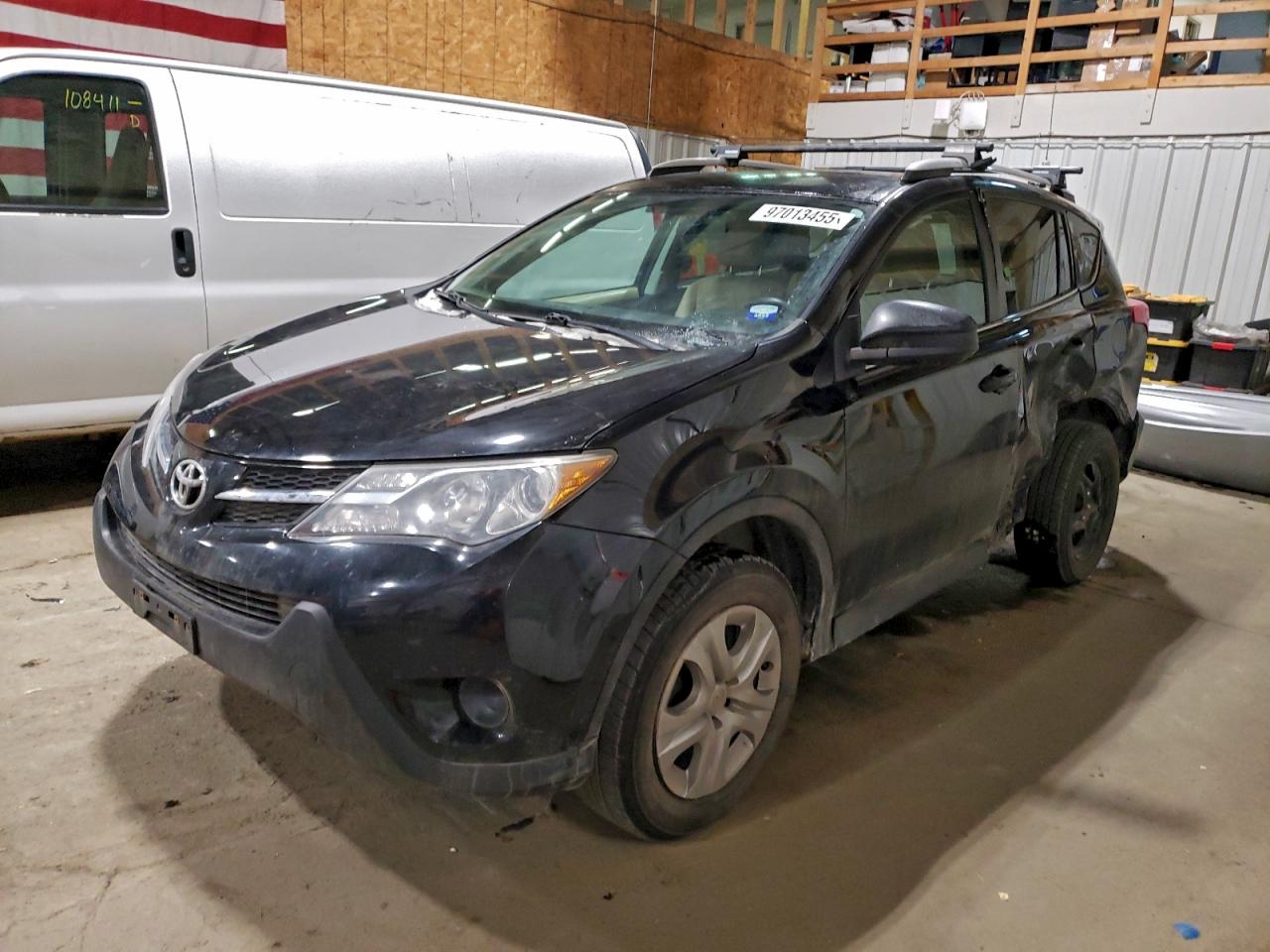 TOYOTA RAV4 LE 2013