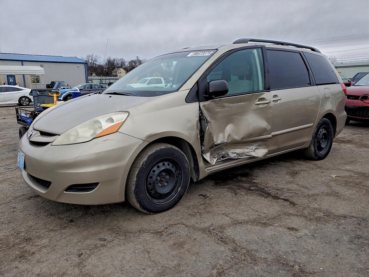 TOYOTA SIENNA CE 2007