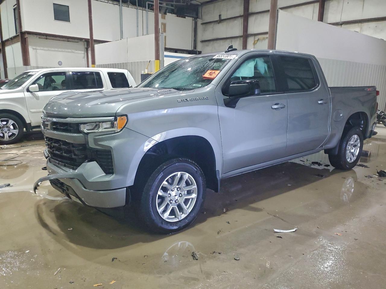 CHEVROLET SILVERADO 2023