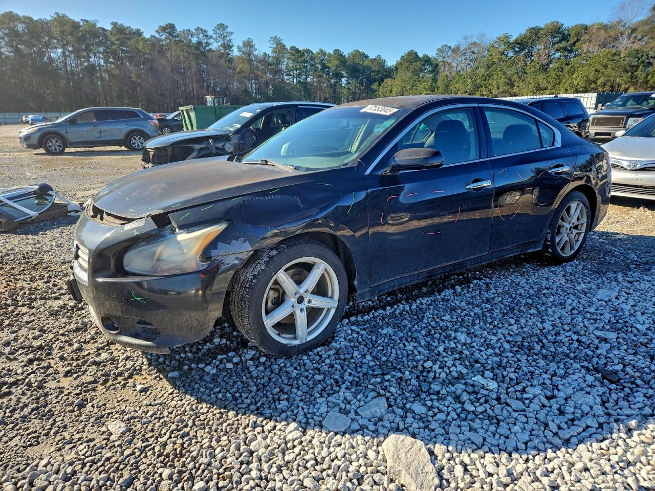 NISSAN MAXIMA 2012